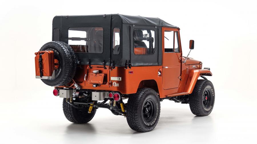  Toyota Land Cruiser (FJ40) 1972 года  (фото 3 из 49)